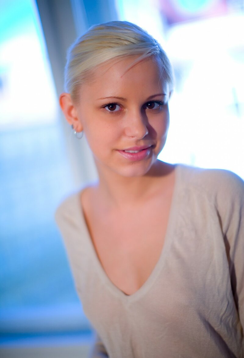Елена, 23 года, 1 размер груди